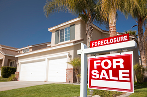 Real estate foreclosure rates in US declining